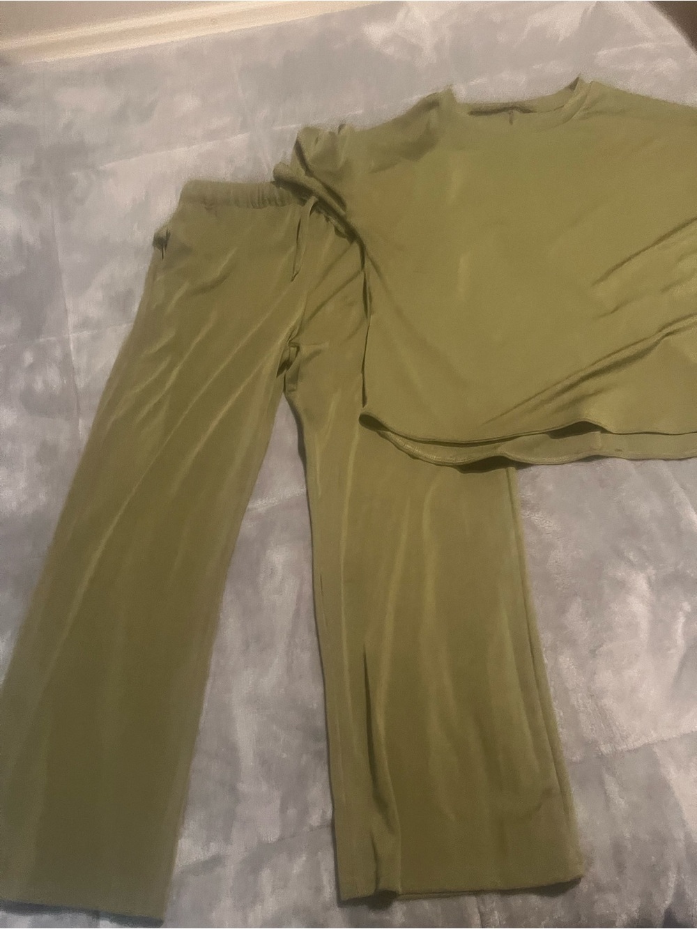 Amazon Olive Green Wide-Leg Women's Lounge Pants